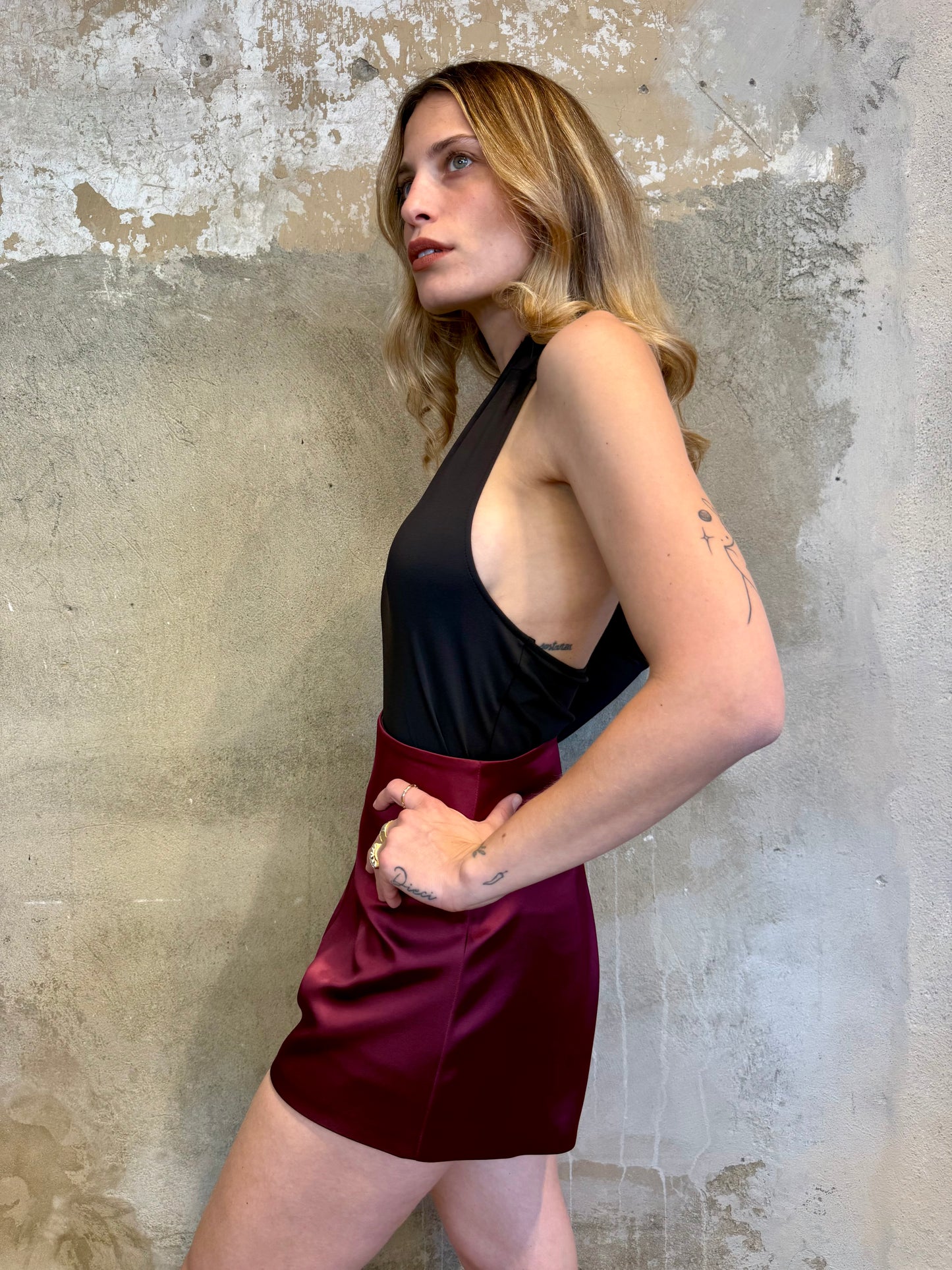 Top cut out