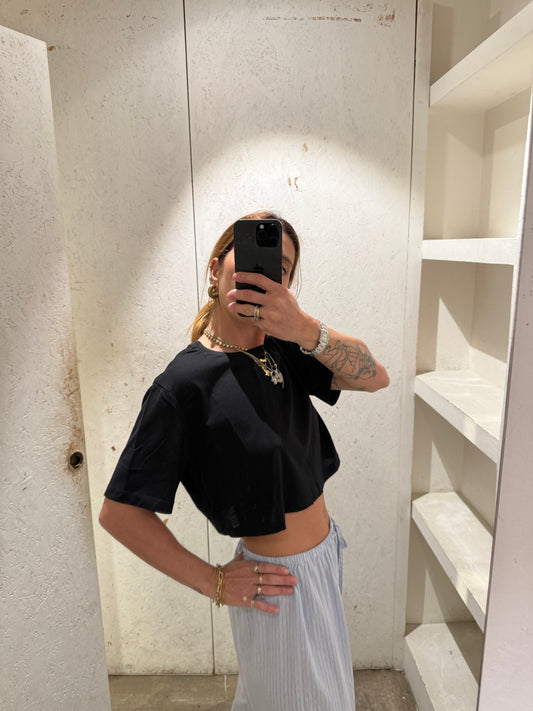 T-shirt crop nera